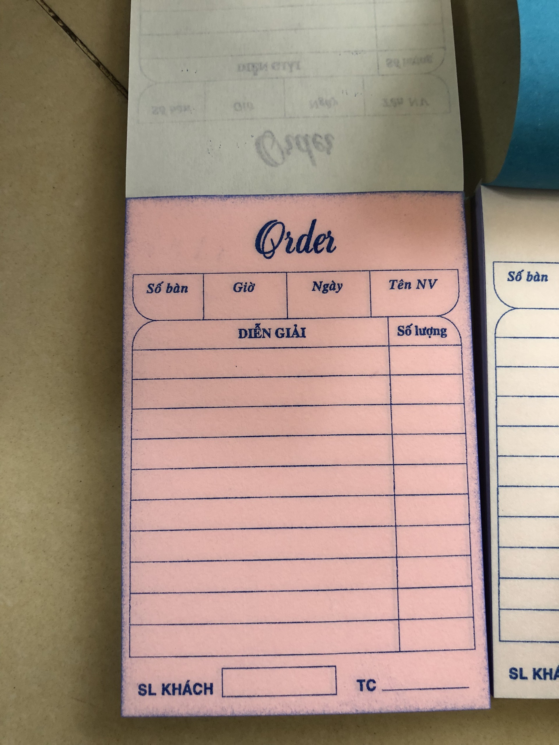 cuốn Oder 2 liên (7x10) cho nhà hàng, quán ăn,...giấy đẹp