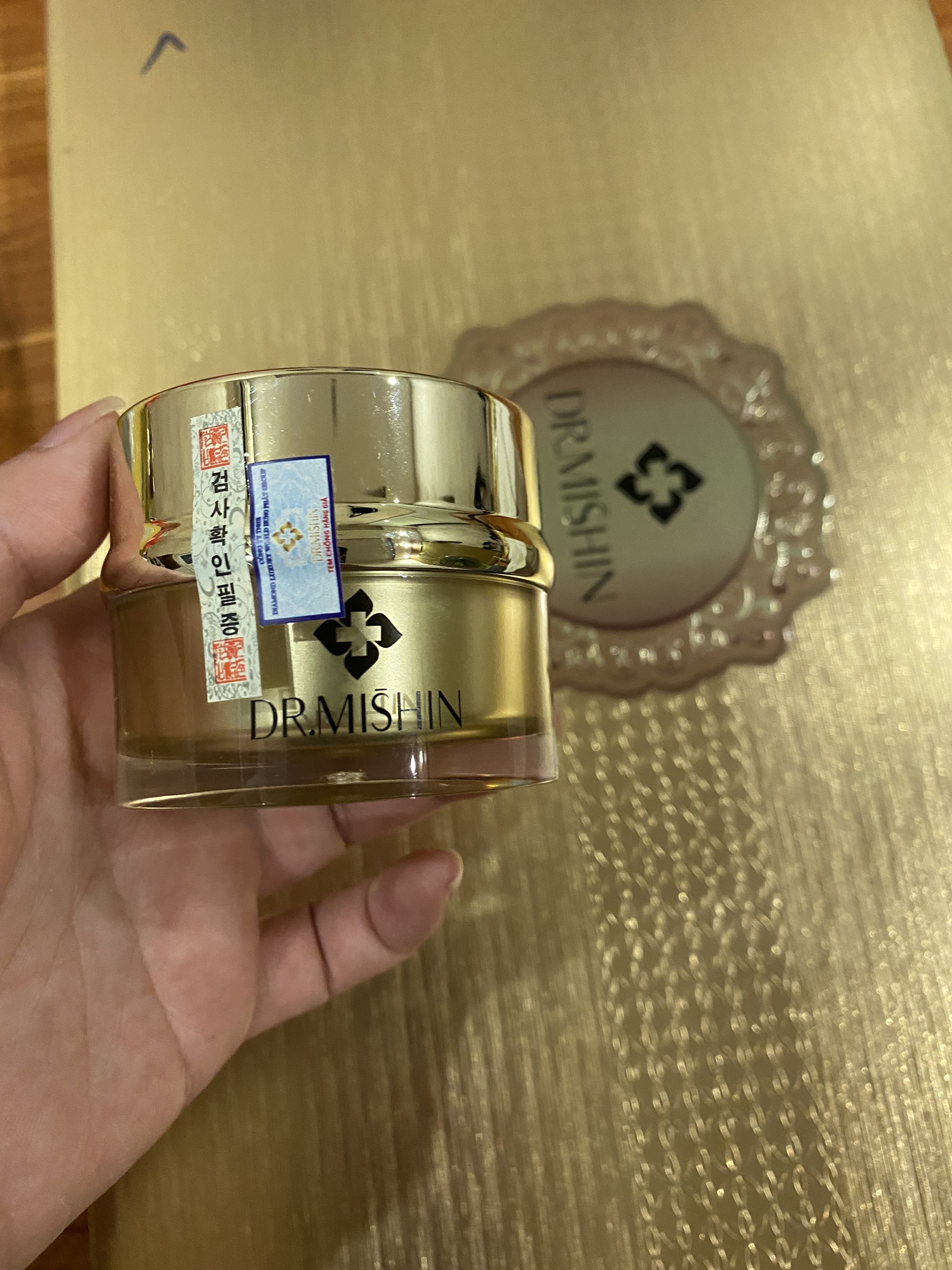 [Chính hãng] Kem chống nắng Dr Mishin