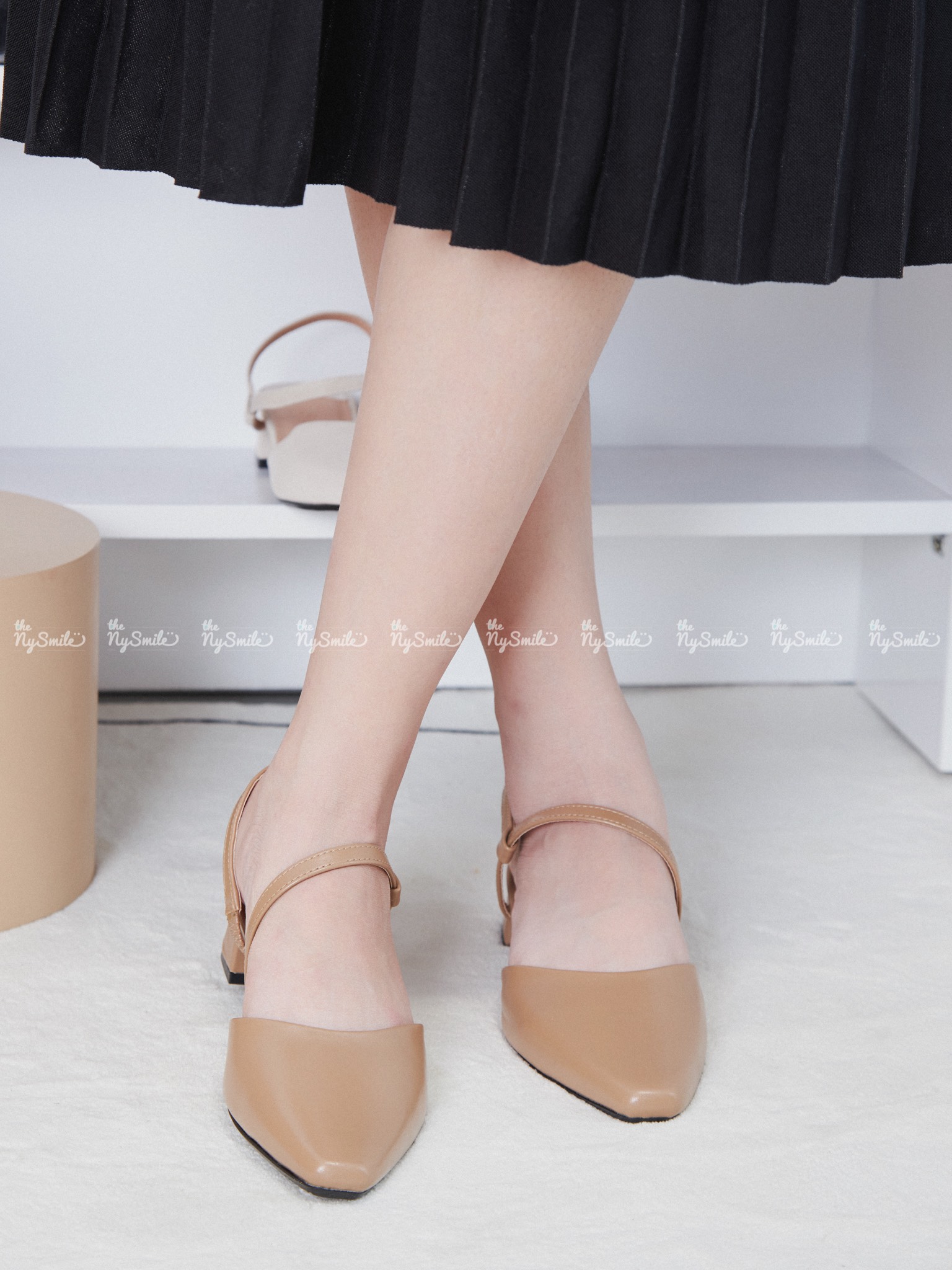 Giày cao gót 3cm bít mũi quai chéo -thenysmile - mocky