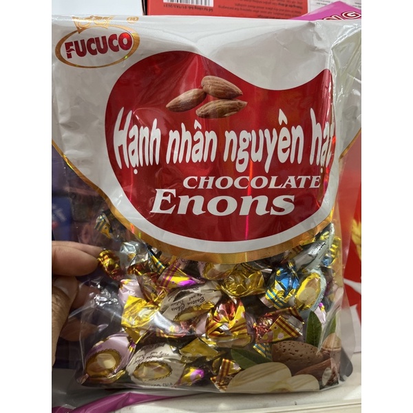 Gói kẹo Chocolate hạnh nhân phú cường