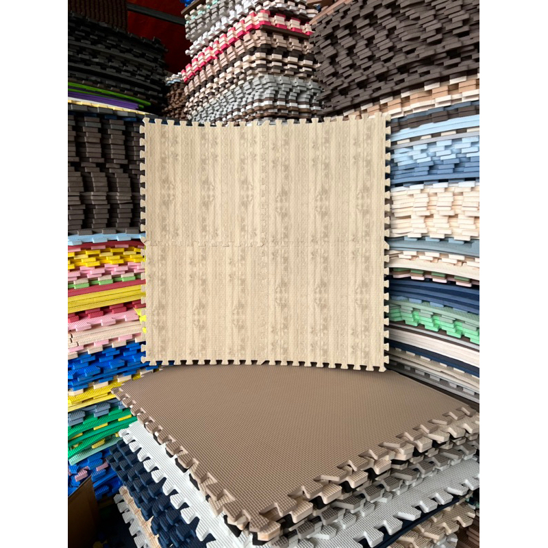 Thảm Vân gổ 30*30 5k/1 tấm