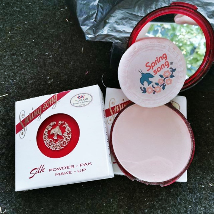 [Sỉ-Rẻ] Phấn Nền Trang Điểm Con Én Spring Song Thái Lan – HKB739 [Lẻ-Sỉ]