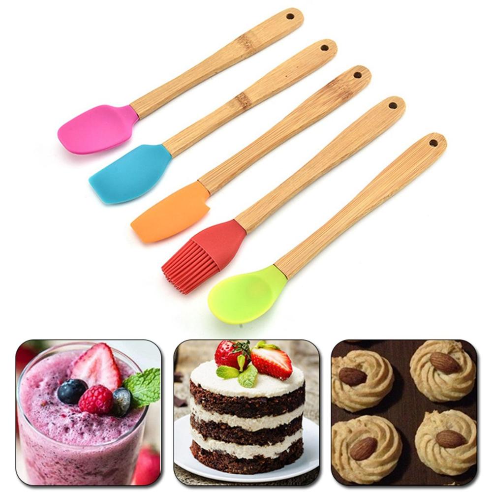 DKVNK Cookie Pastry Wooden Handle Mini Non-stick Silicone Brush Cake Scraper Baking Tools Spatula