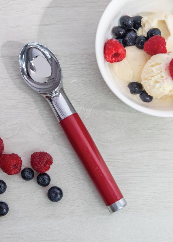 KitchenAid - Muỗng kem màu đỏ