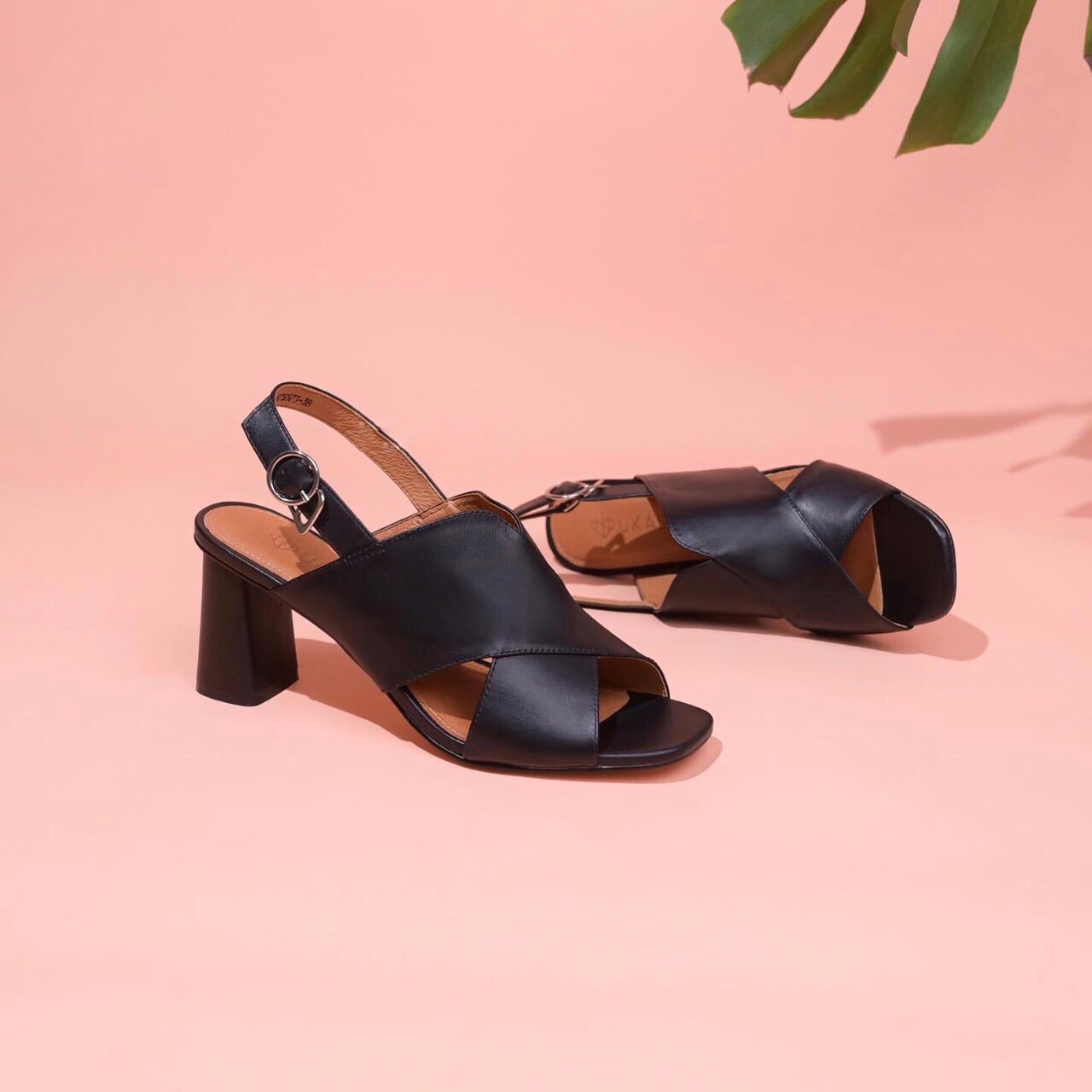 Sandal Nữ Da Thật Gót Trụ Cao 7cm