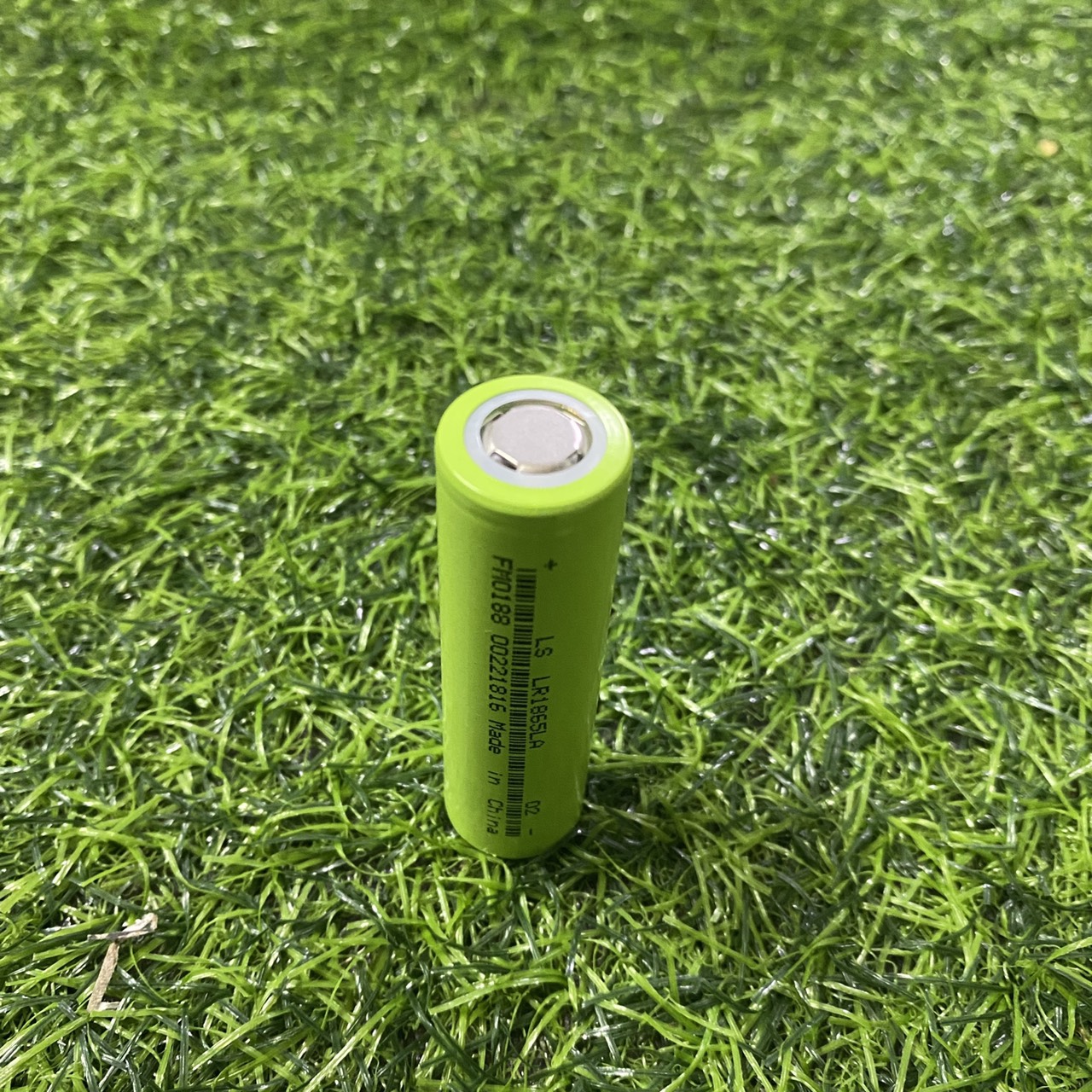 Cell pin 18650 Lishen 2000 mAh 10C (Xả Liên tục 20A)
