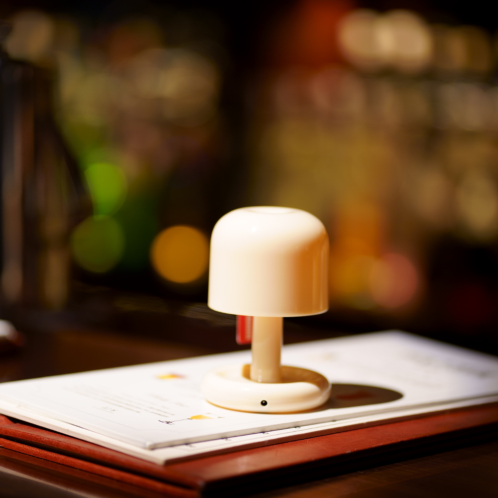 Mini Desktop Sunset Night Lamp Creative USB Rechargeable Mushroom Style Led Night Light for Coffee Bar Home Decor Bedroom.