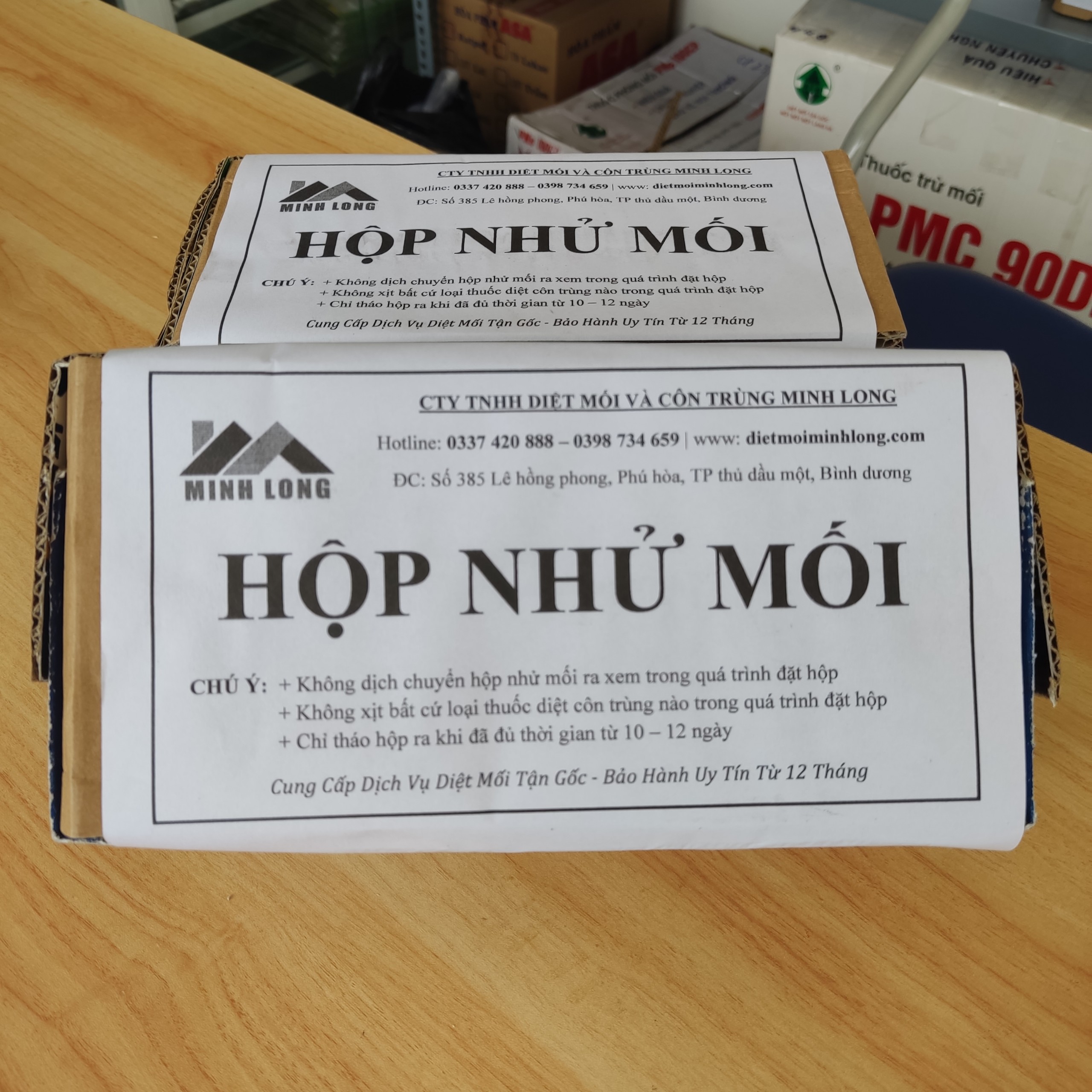 Hộp nhử mối - hộp nhử dùng trong phương pháp diệt mối hóa sinh kết hợp cùng thuốc diệt mối pmc 90dp