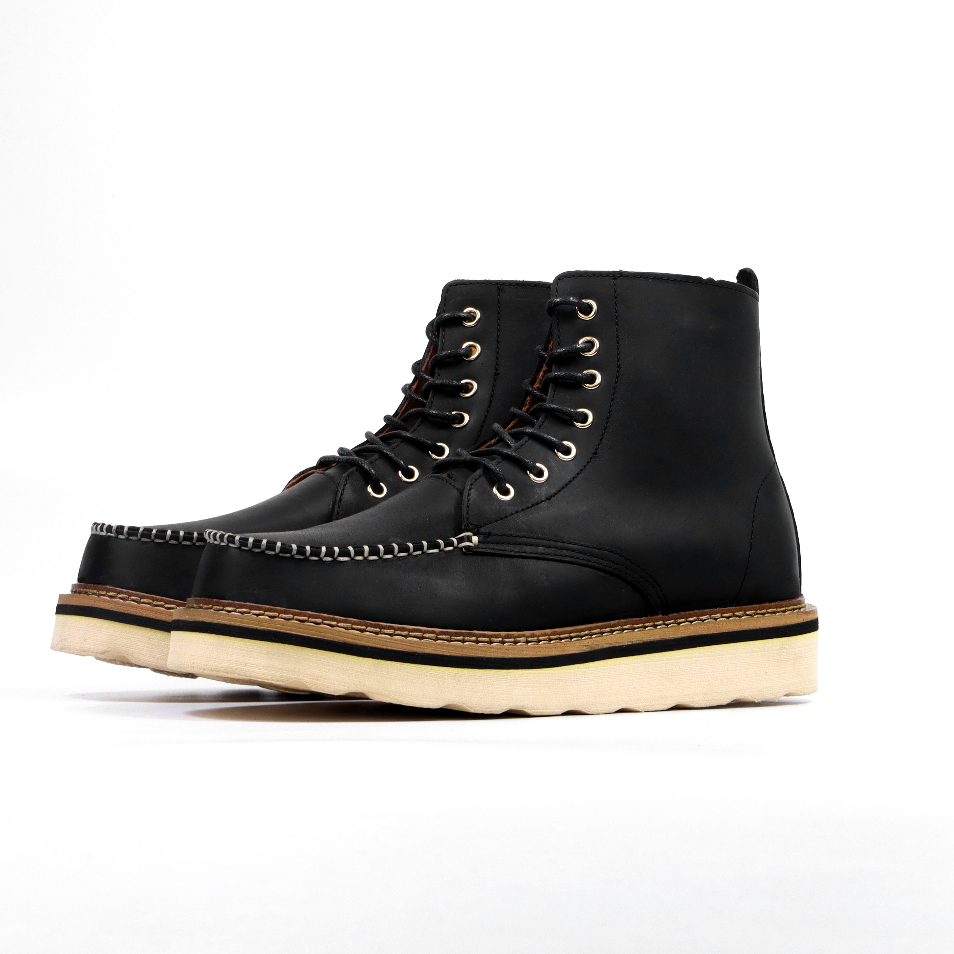 Giày Boots nam Moctoe Đen sáp da bò sáp đen