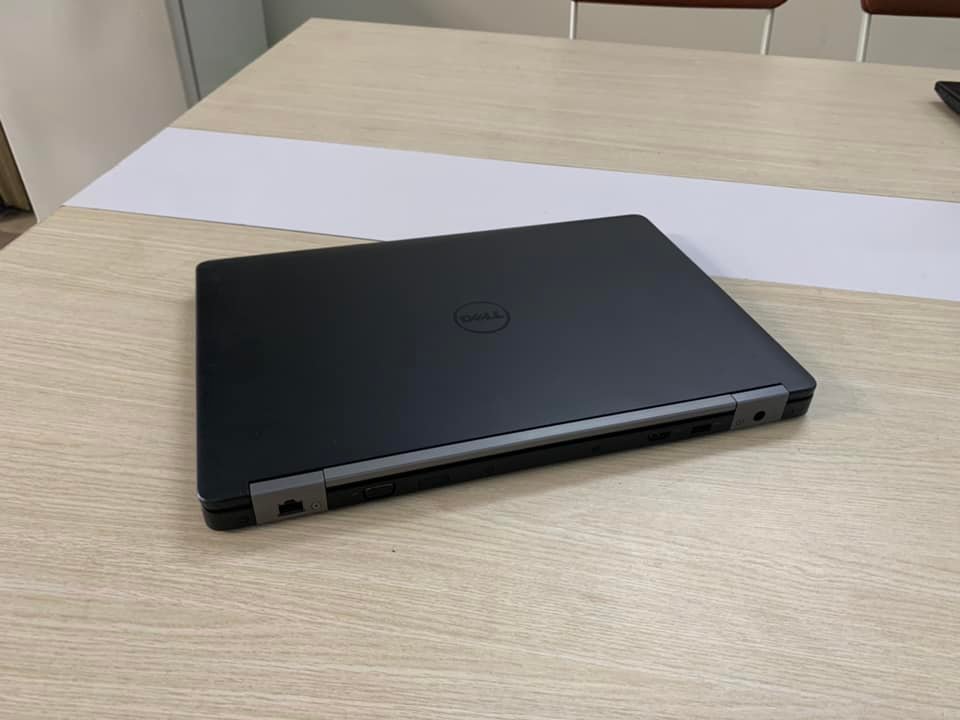 Dell Latitude E5570 i5 6300U Ram 8G SSD 256G 15.6inch.