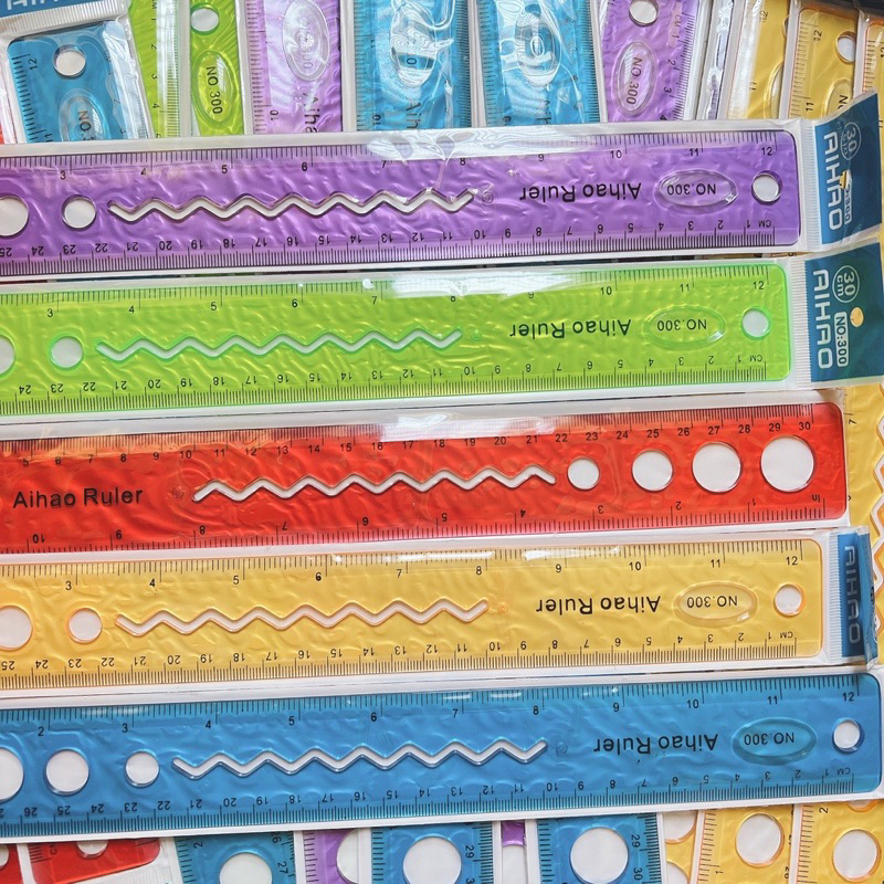 Thước kẻ nhựa dẻo dài 20cm và 30cm