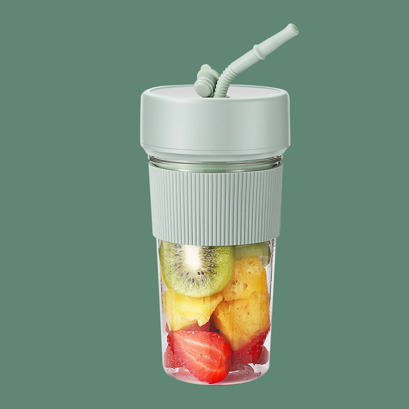 KUDIXIONG Juicing Cup Rechargeable Mini Small Electric Portable Juicer Multifunctional Household Juicer