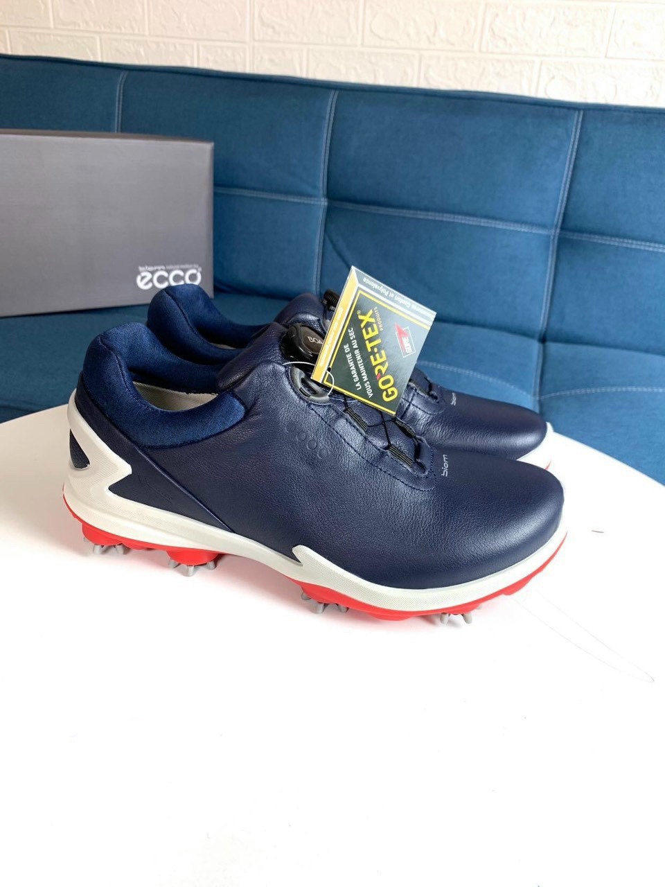 [GIÁ TỐT] Giày golf Ecco đế đinh êm chân bền bỉ.