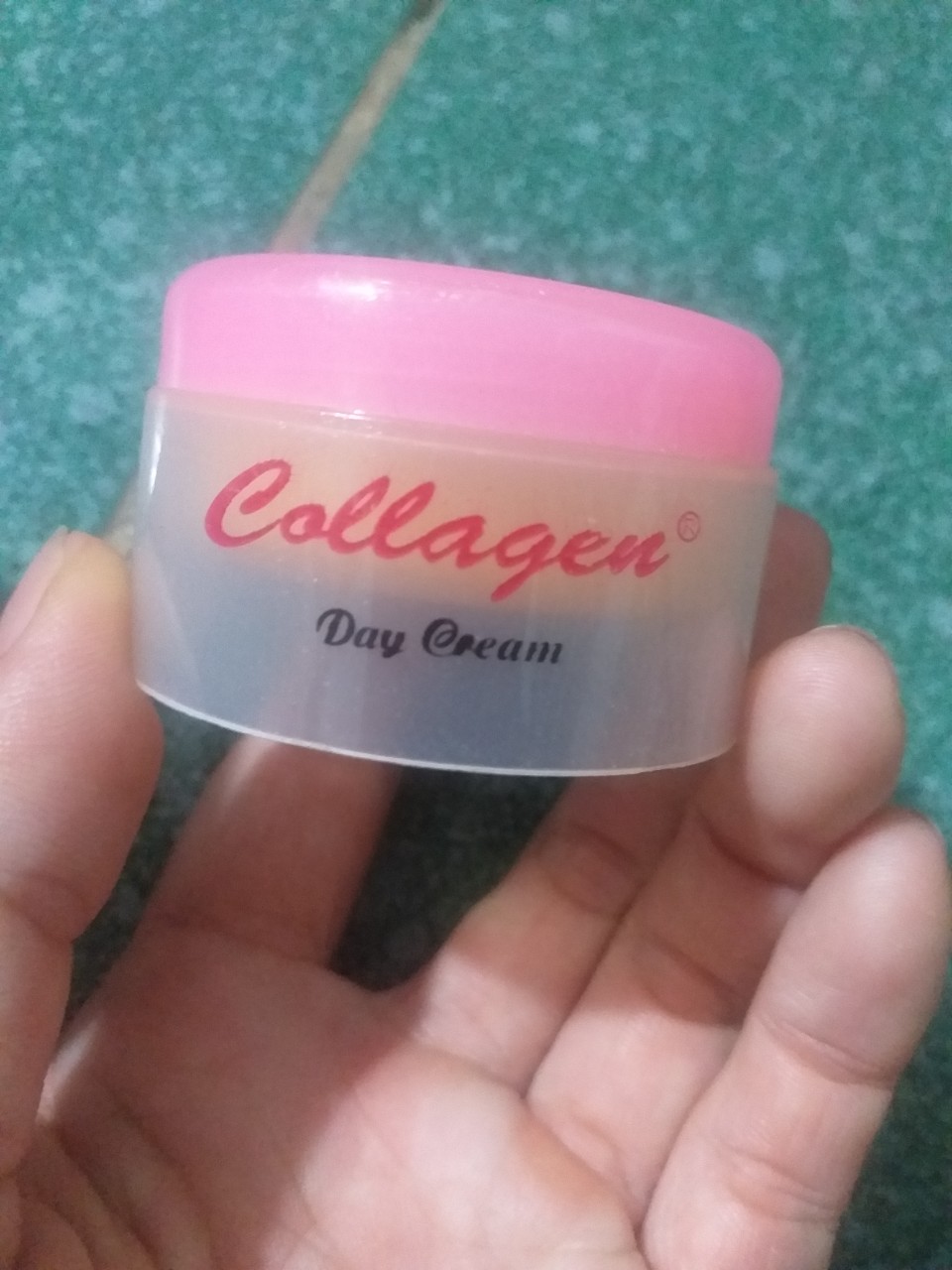 KEM NGÀY COLLAGEN PLUS VIT E - kem dưỡng trắng da mặt