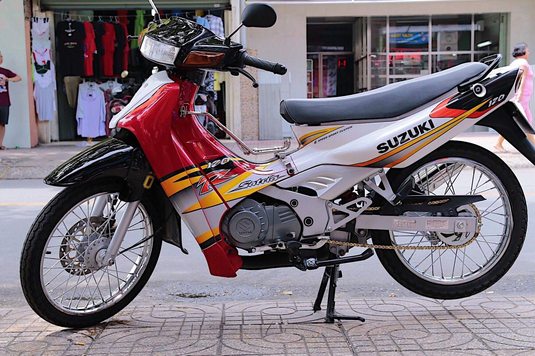 Tem rời suzuki satria 2000 trắng đỏ - tem chuẩn zin