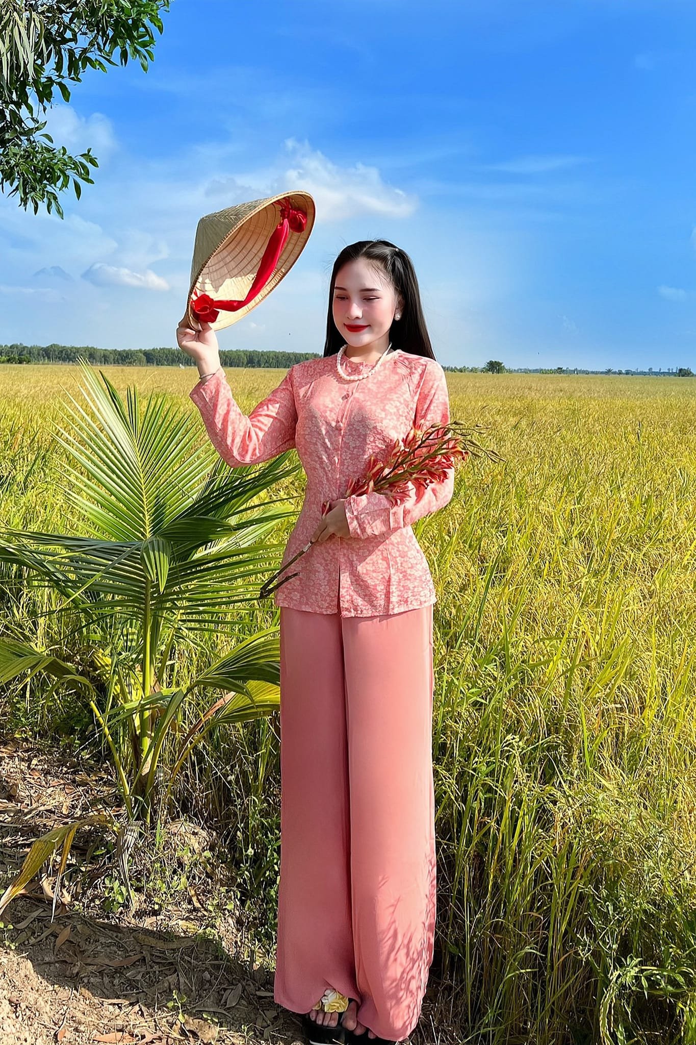Set đồ lam áo bà ba lụa tằm gân hoa freesize dưới 70kg