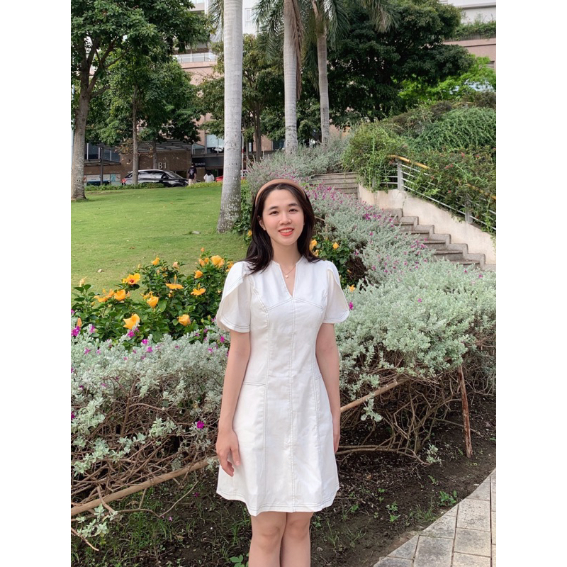 Đầm đột chỉ có túi