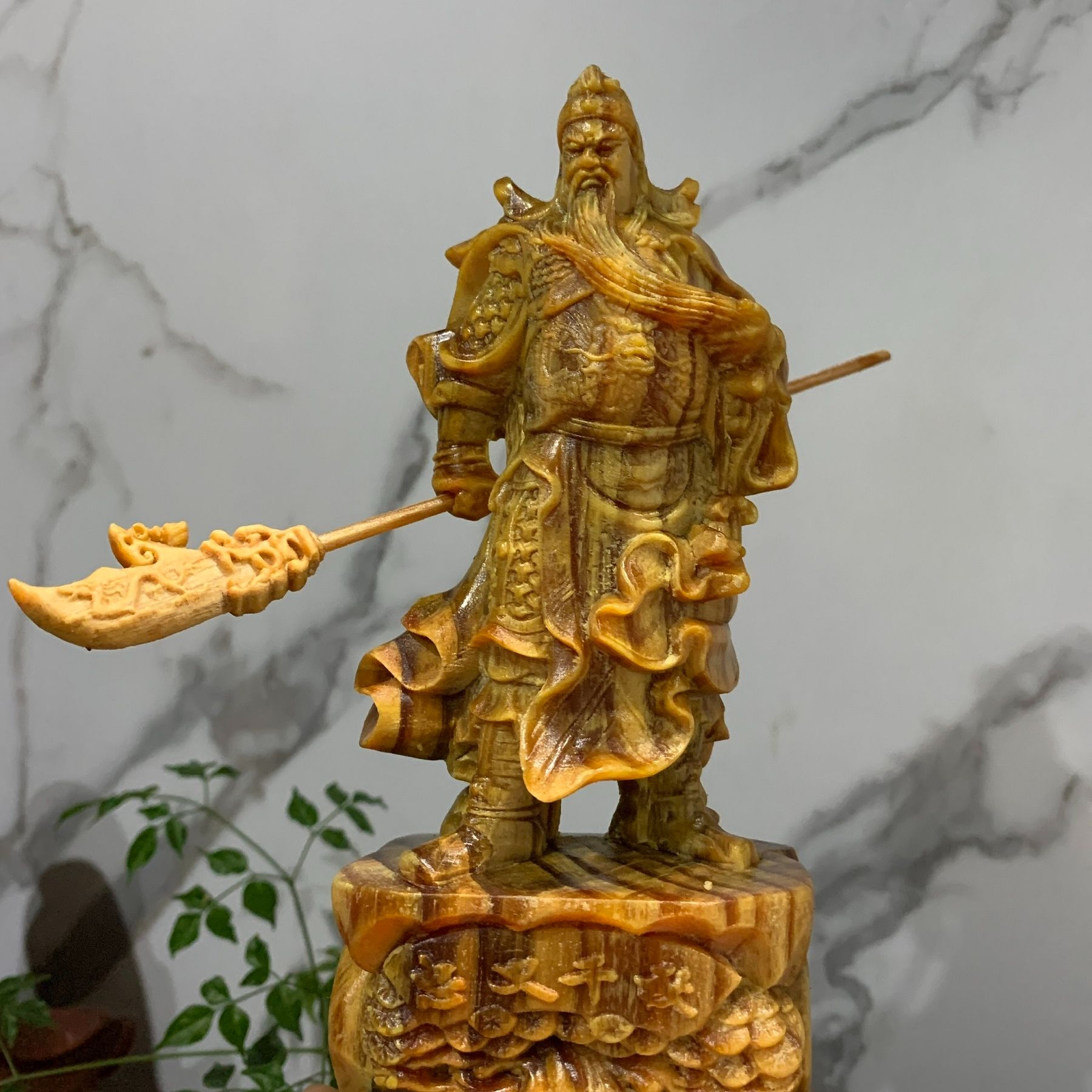 Tượng quan công, quan vân trường gỗ huyết long cao 20 cm cực đẹp