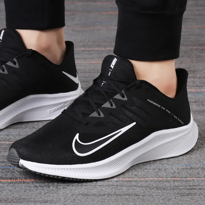 nike men's athletic shoes