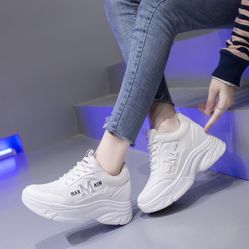 Giày Thể Thao Nữ MWC NUTT- 0385