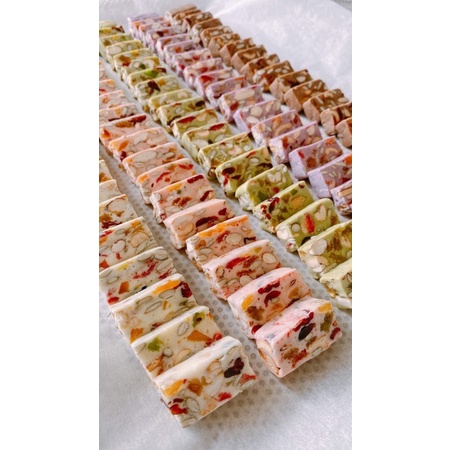 Kẹo Nougat( Hạnh Phúc) Nhà làm