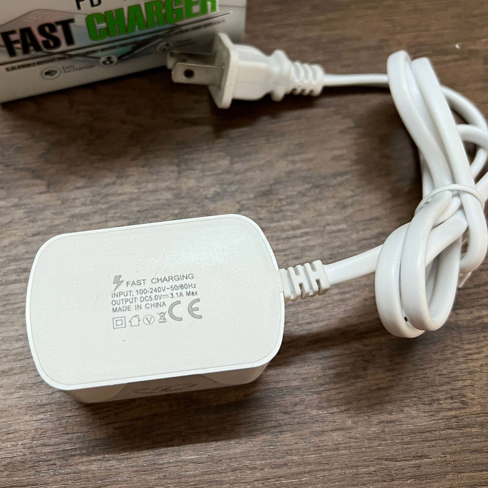 Usb Smart Plug 5-device Charging Power Plug Fast Charging Universal Charger with 4-port Usb Pd Type-c Stable Output Thickened Connector Us Plug Ideal