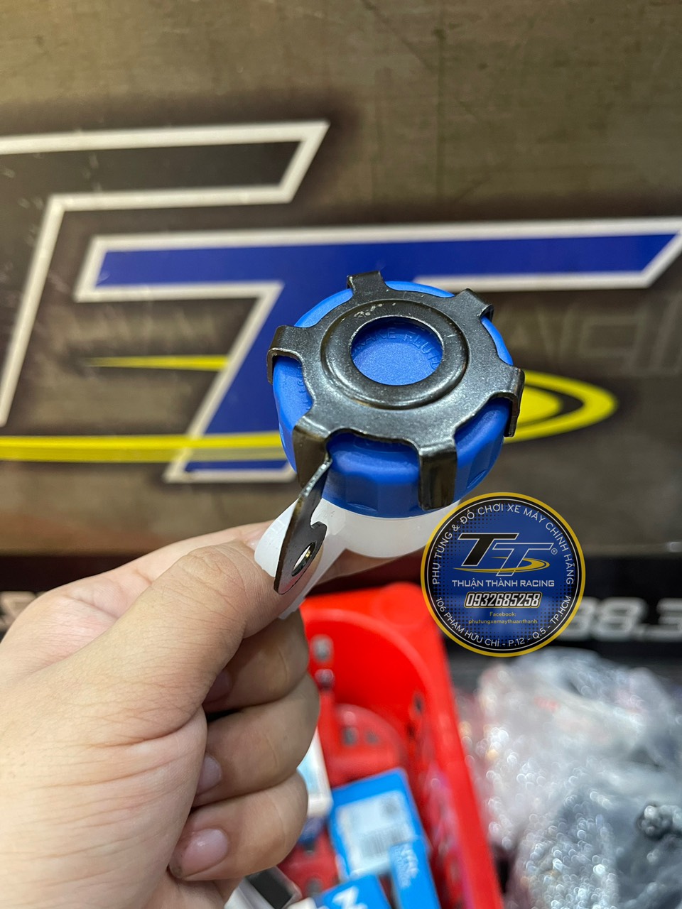 Nắp chụp bình dầu dâu Yaz - Yaz125