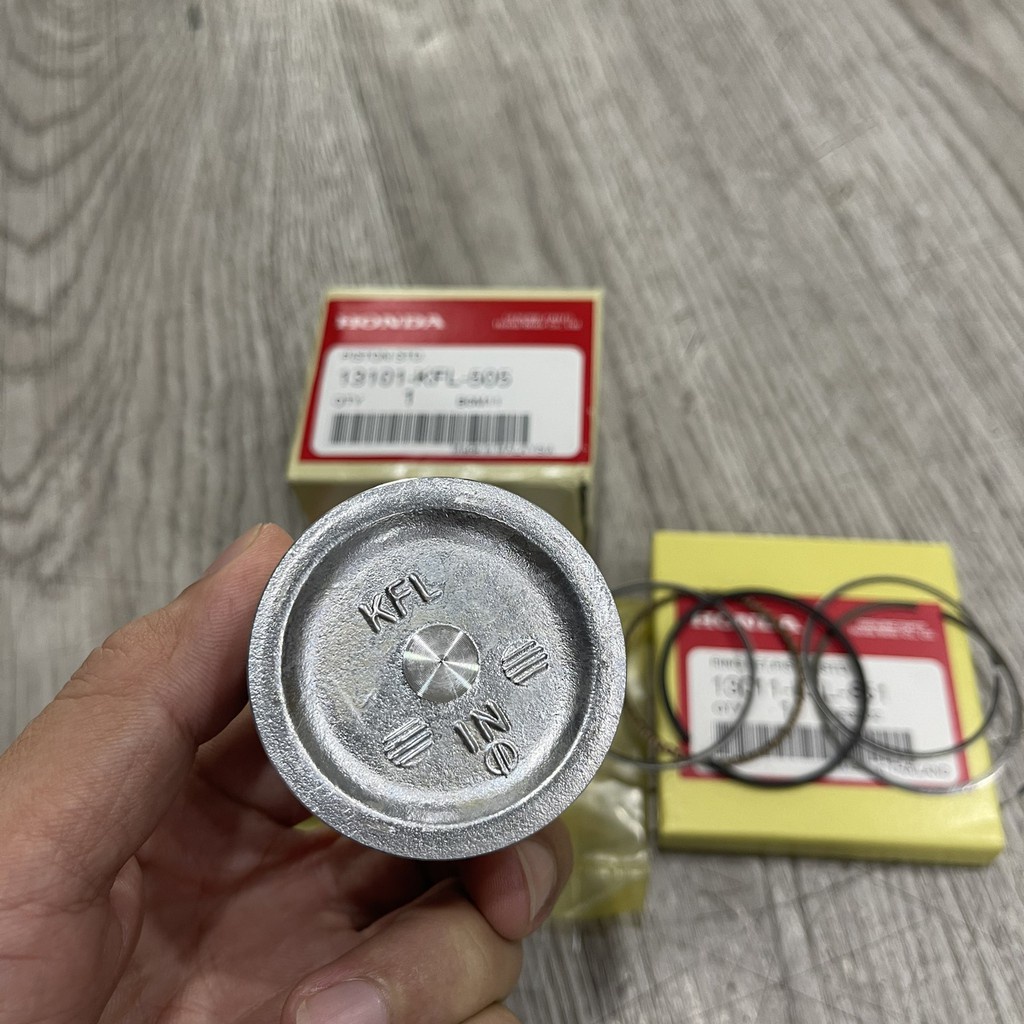 Piston bạc wave thái 110 zin chính hãng.