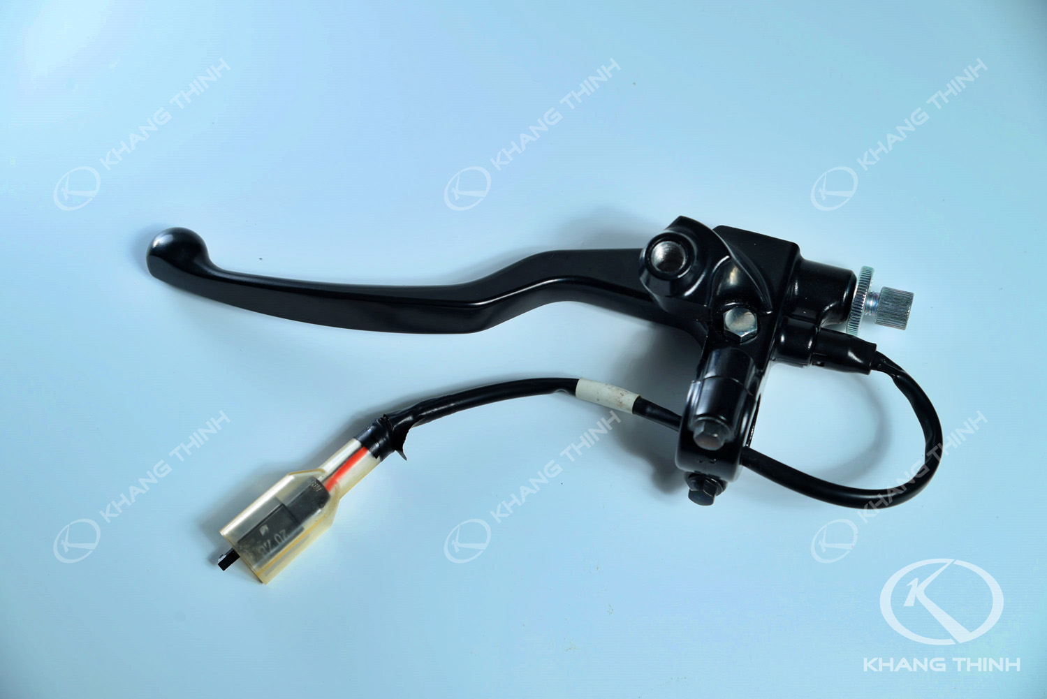 Bộ Tay Côn. Cùm Côn dùng cho xe côn tay Suzuki Axelo , Raider FI ,GSX  bao gồm chân gương và tay côn