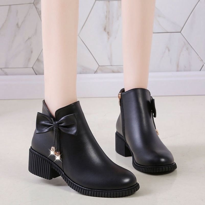 Bốt Nữ Cổ Ngắn Đính Nơ Cao Gót 5 Phân