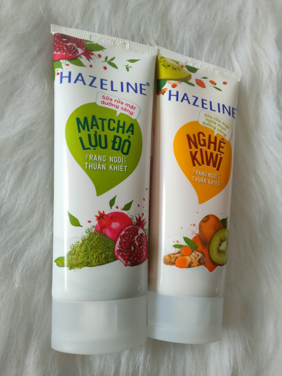 Sữa rửa mặt Hazeline 100gram