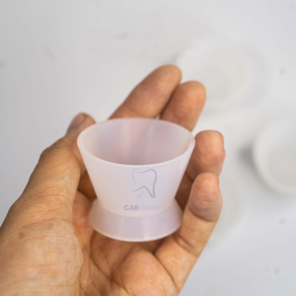 CHÉN TRỘN NHỰA TỰ CỨNG