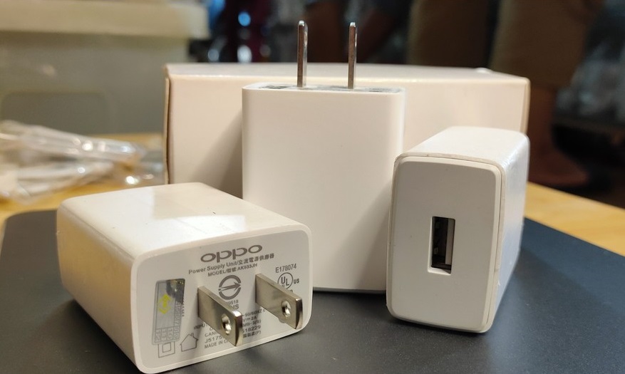 CỦ SẠC DÀNH CHO OPPO 933 2A (F5) ZIN, SẠC NHANH