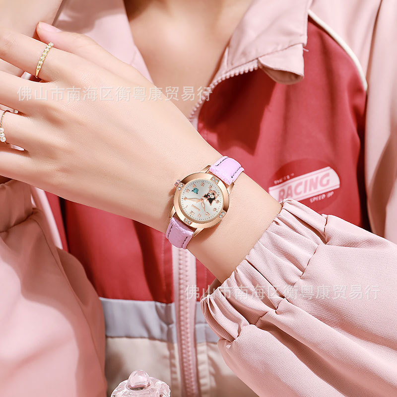 %E3%80%90Exclusive%20Offer%E3%80%91Rose%20Gold%20Diamond-Embedded%E7%9A%AE%E5%B8%A6%E5%84%BF%E7%AB%A5%E6%89%8B%E8%A1%A8%E5%AD%A6%E7%94%9F%E5%A5%B3%E5%AD%A9%E5%A5%B3%E7%AB%A5%E8%80%83%E8%AF%95%E6%89%8B%E8%A1%A8%E4%B8%89%E4%B8%BD%E7%9F%B3%E8%8B%B1%E8%A1%A8%20-%20Image%202