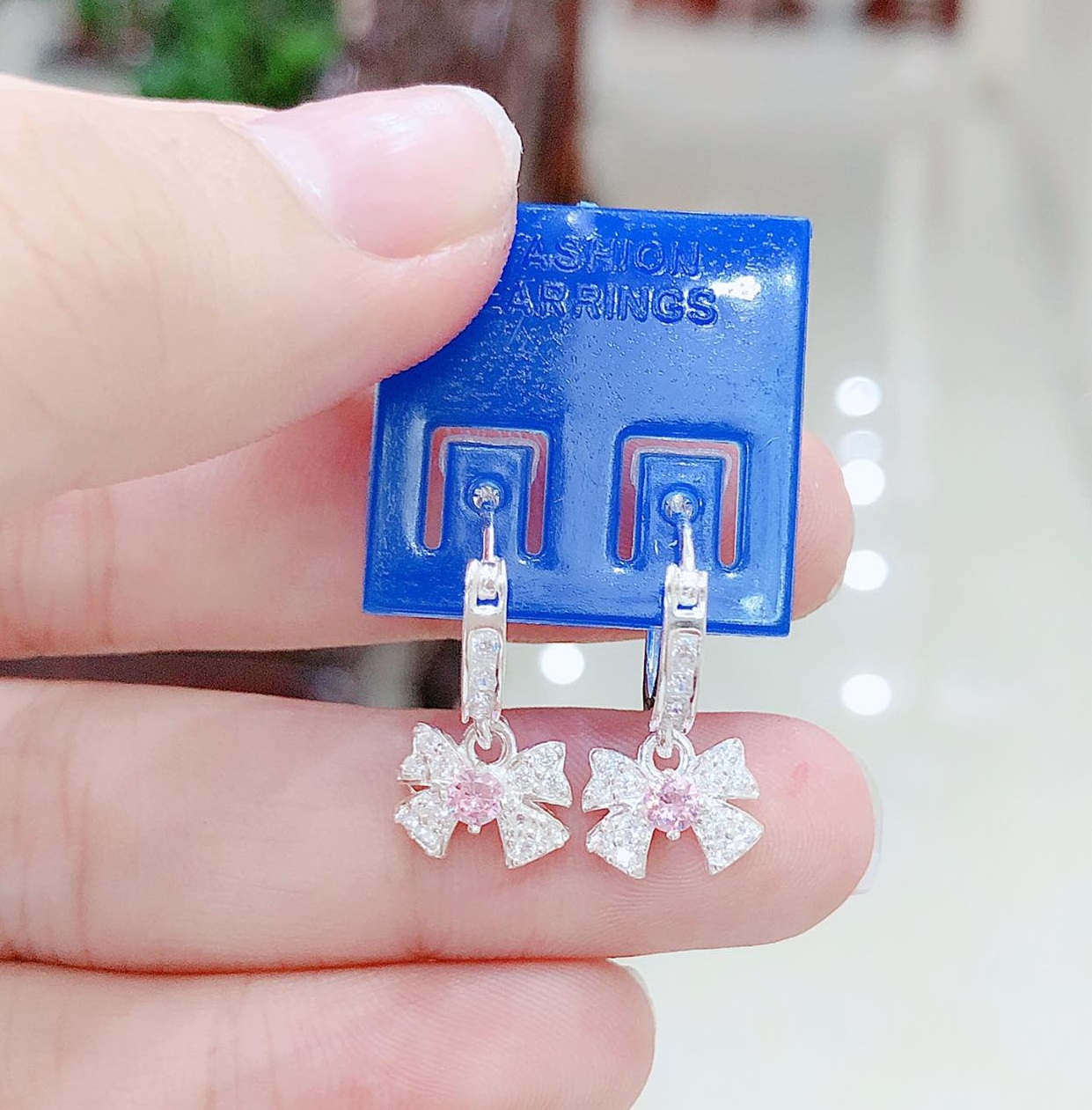 Bông tai trẻ em hình chiếc nơ chất liệu bằng bạc ta MS07