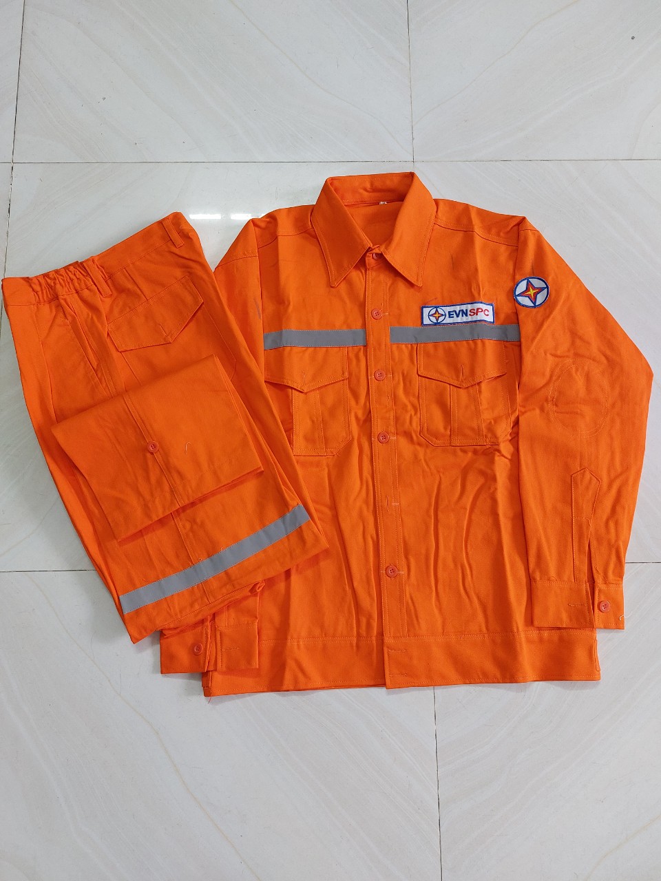 Quần áo điện lực