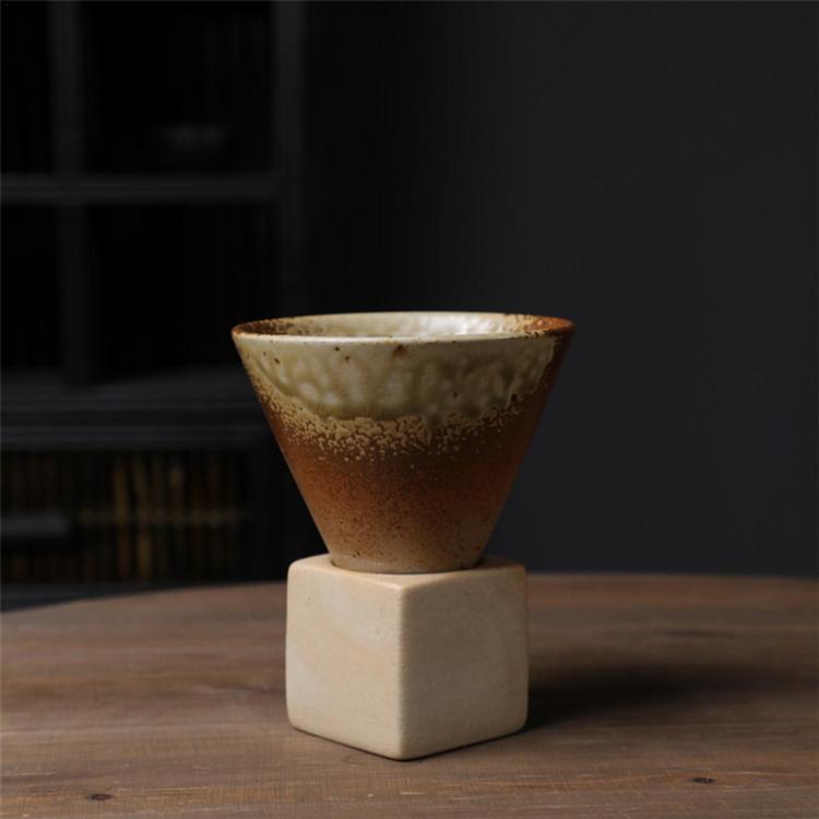 Coarse Ceramic Coffee Cup Ceramic Coffee Mug with Base Ceramic Mug with Base Creative Coffee Cup Funnel Coffee Tea Cup 200Ml/7 Oz Ceramic Cup Cone Shape Porcelain Mug Coarse fitting