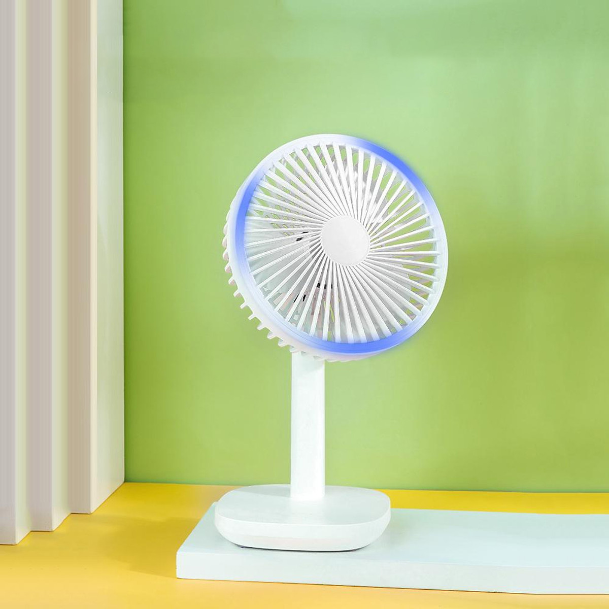 Quạt tích điện để bàn F6