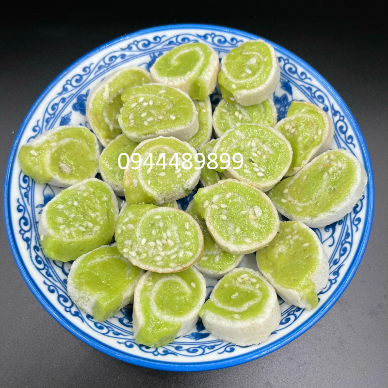 Kẹo dừa non lá dứa thơm ngon 100g