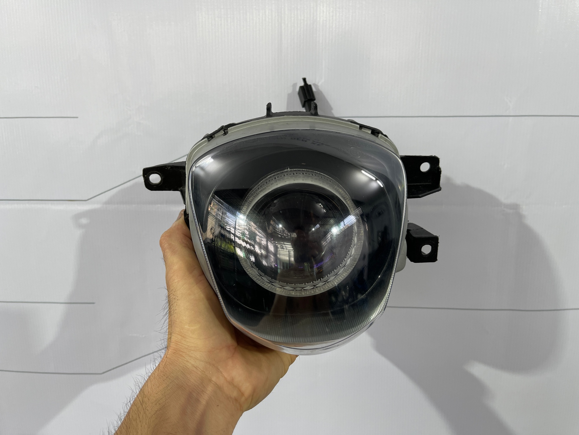 PAT INOX ĐỘ BI CẦU DÀNH CHO SH MODE BÓNG HALOGEN