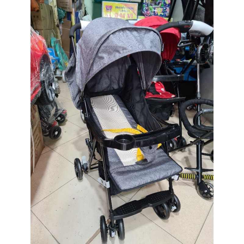 Xe đẩy trẻ em Seebaby QQ3