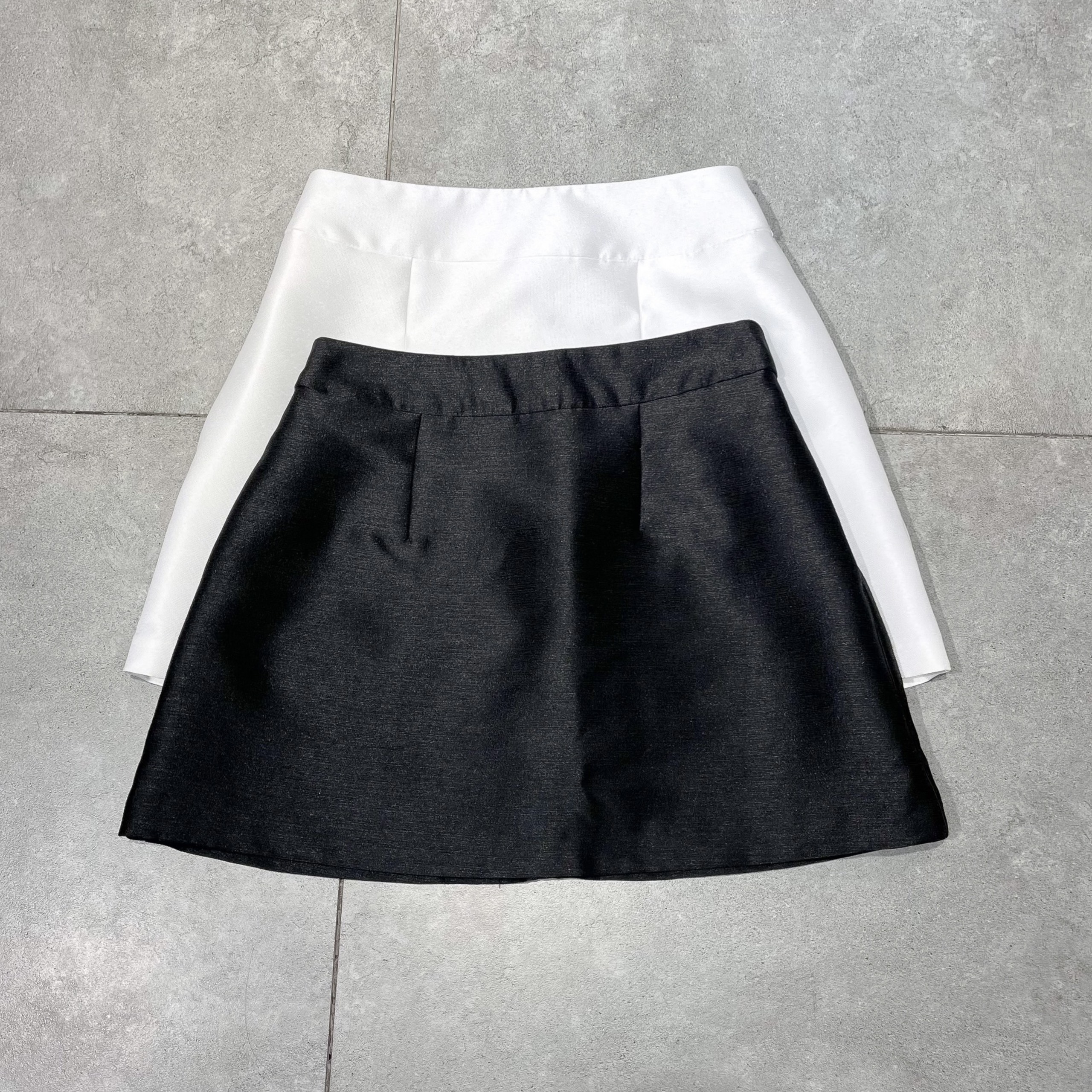 Váy dáng A basic túi mổ , Peace House Clothing