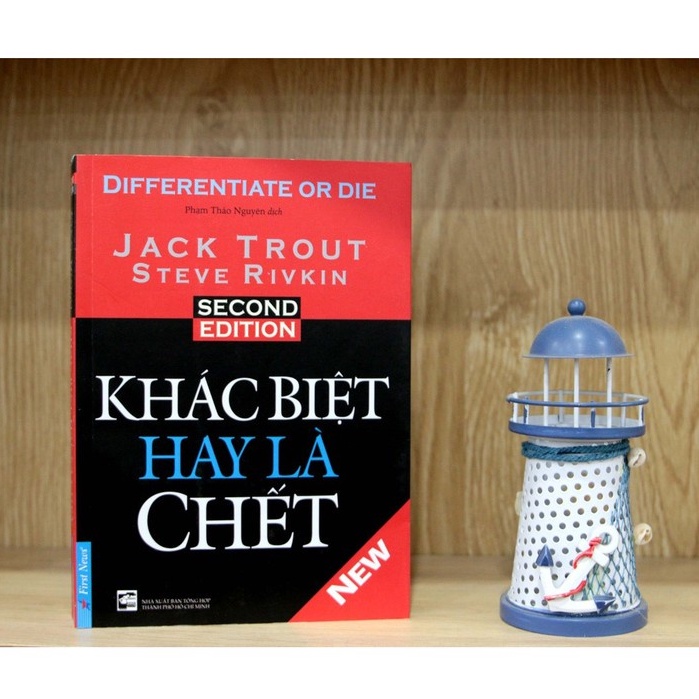 Sách Khác Biệt Hay Là Chết ( First News )