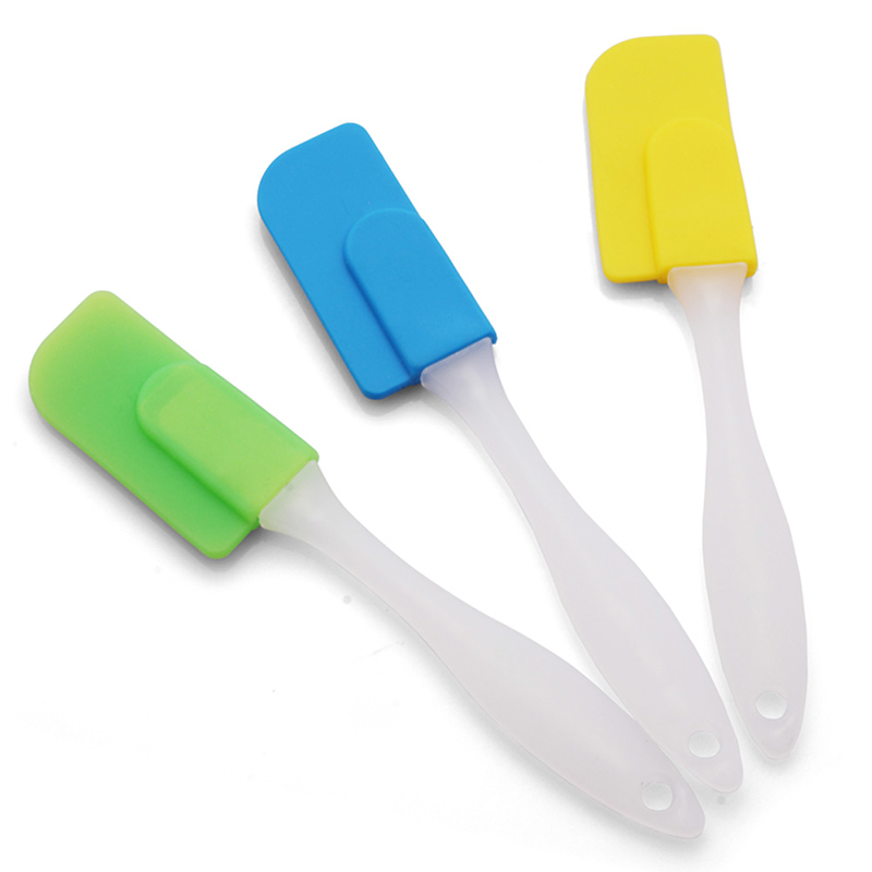 Dụng Cụ Làm Bánh Cây Trộn Và Vét Bột Silicon Mềm ( màu ngẫu nhiên)