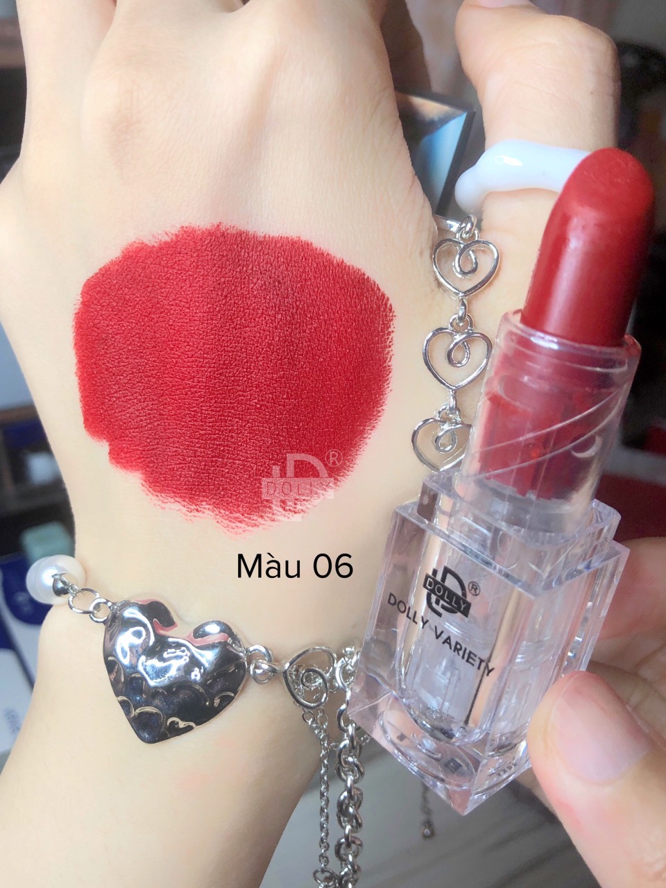Son thỏi lì siêu mịn môi DOLLY VARIETY [Màu Đỏ đô]