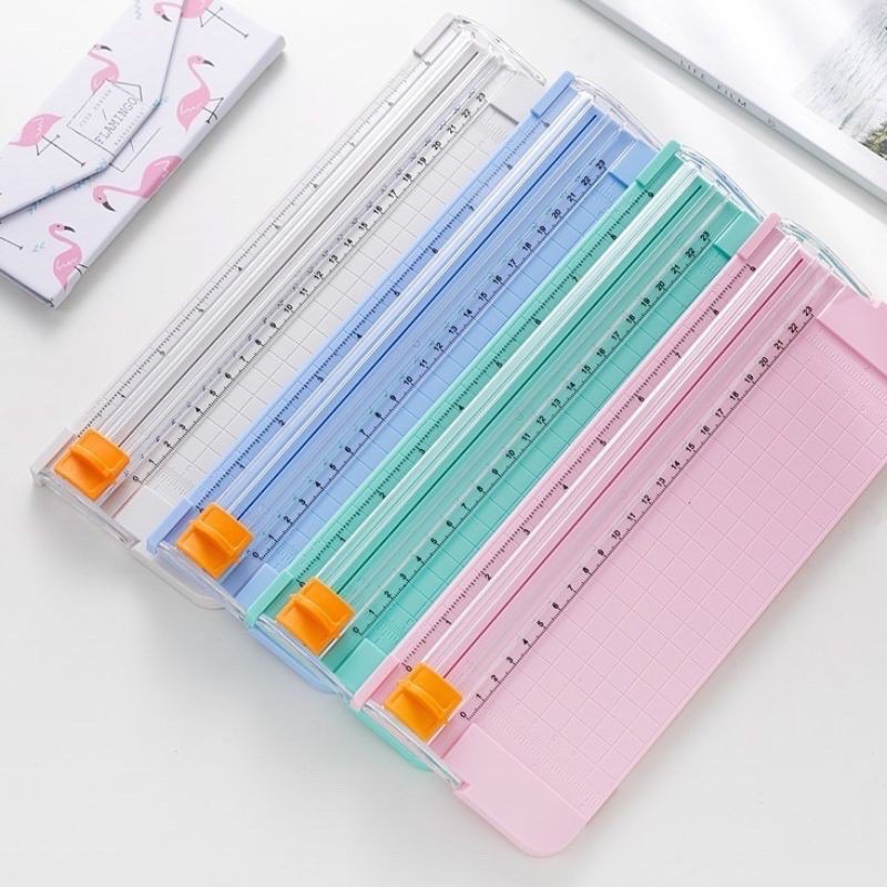 Bàn cắt giấy mini