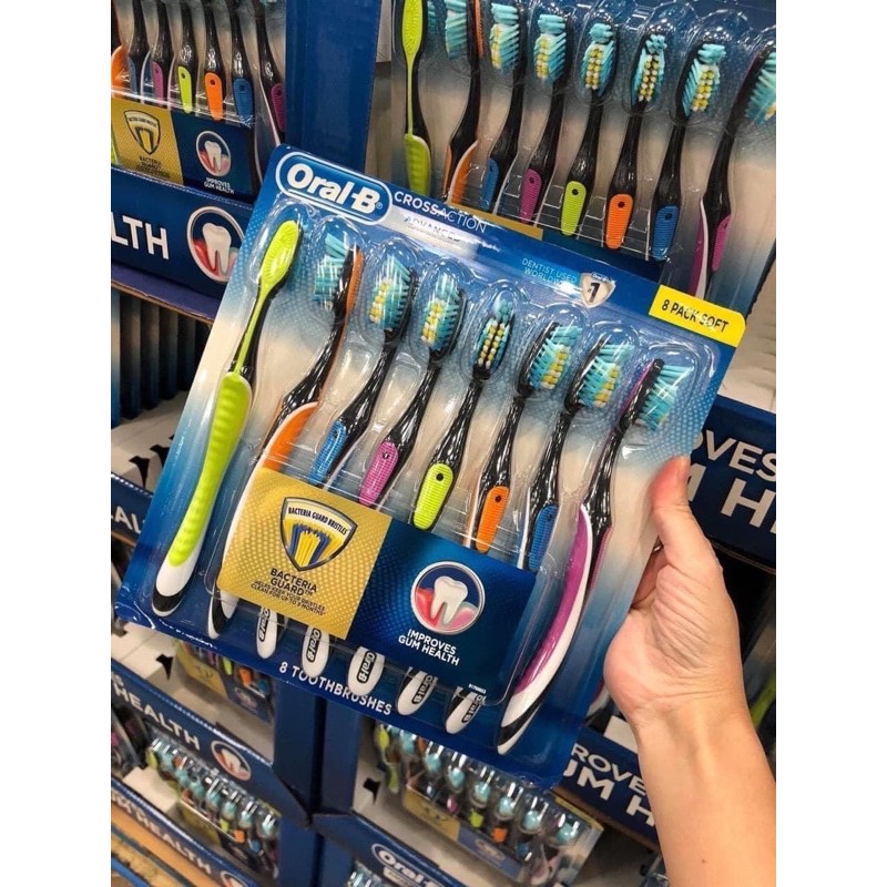 Set 8 bàn chải đánh răng Oral-B Cross Action Advanced Mỹ