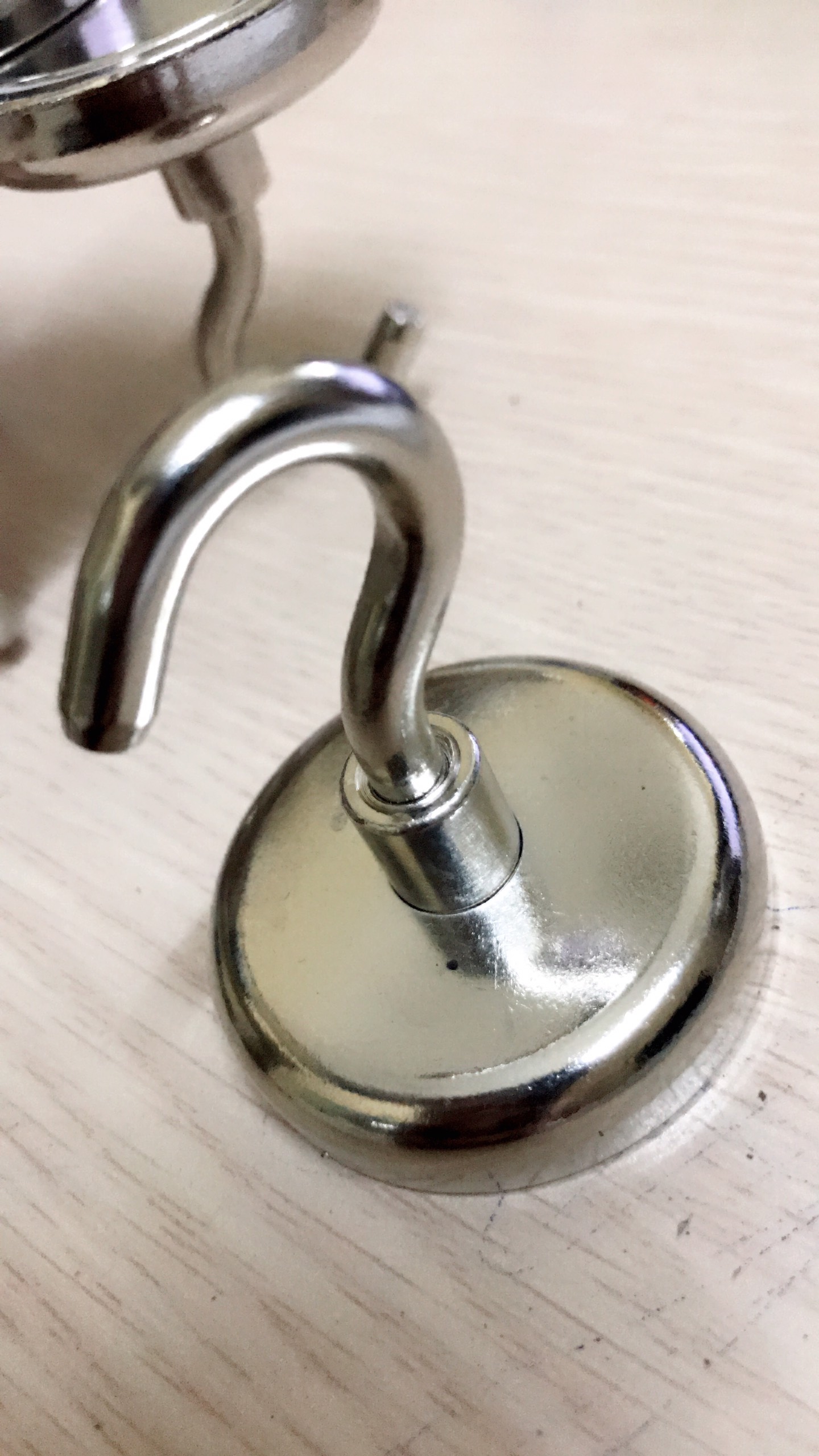 Nam châm móc treo D36MM HÚT 15KG SIÊU MẠNH