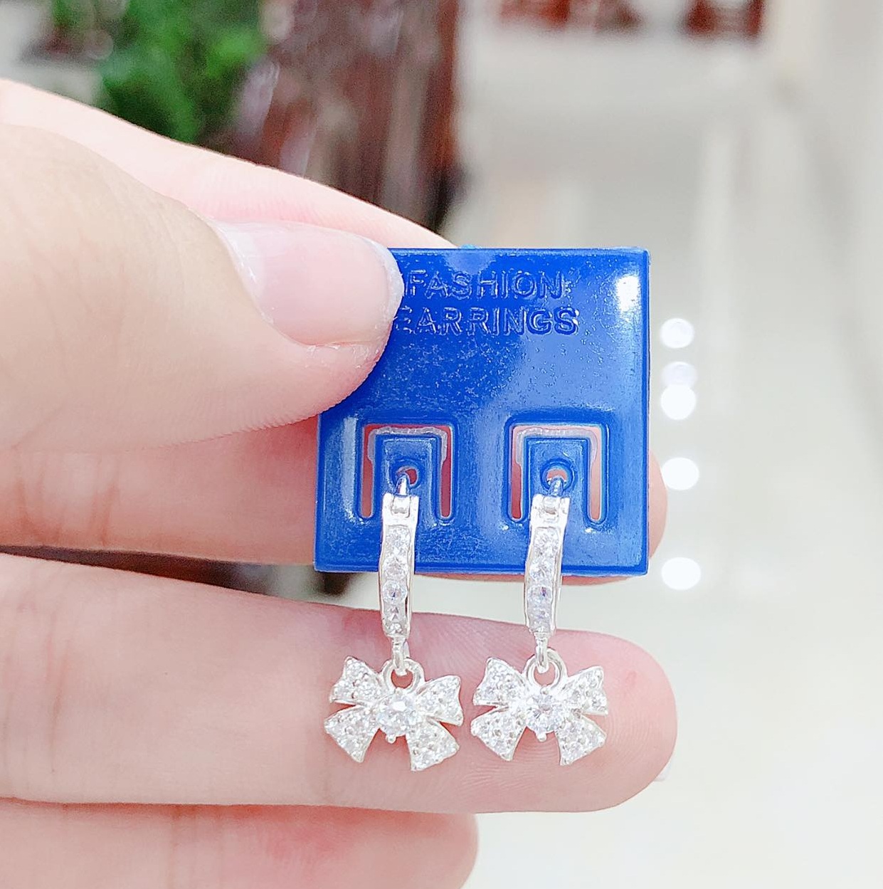 Bông tai trẻ em hình chiếc nơ chất liệu bằng bạc ta MS07