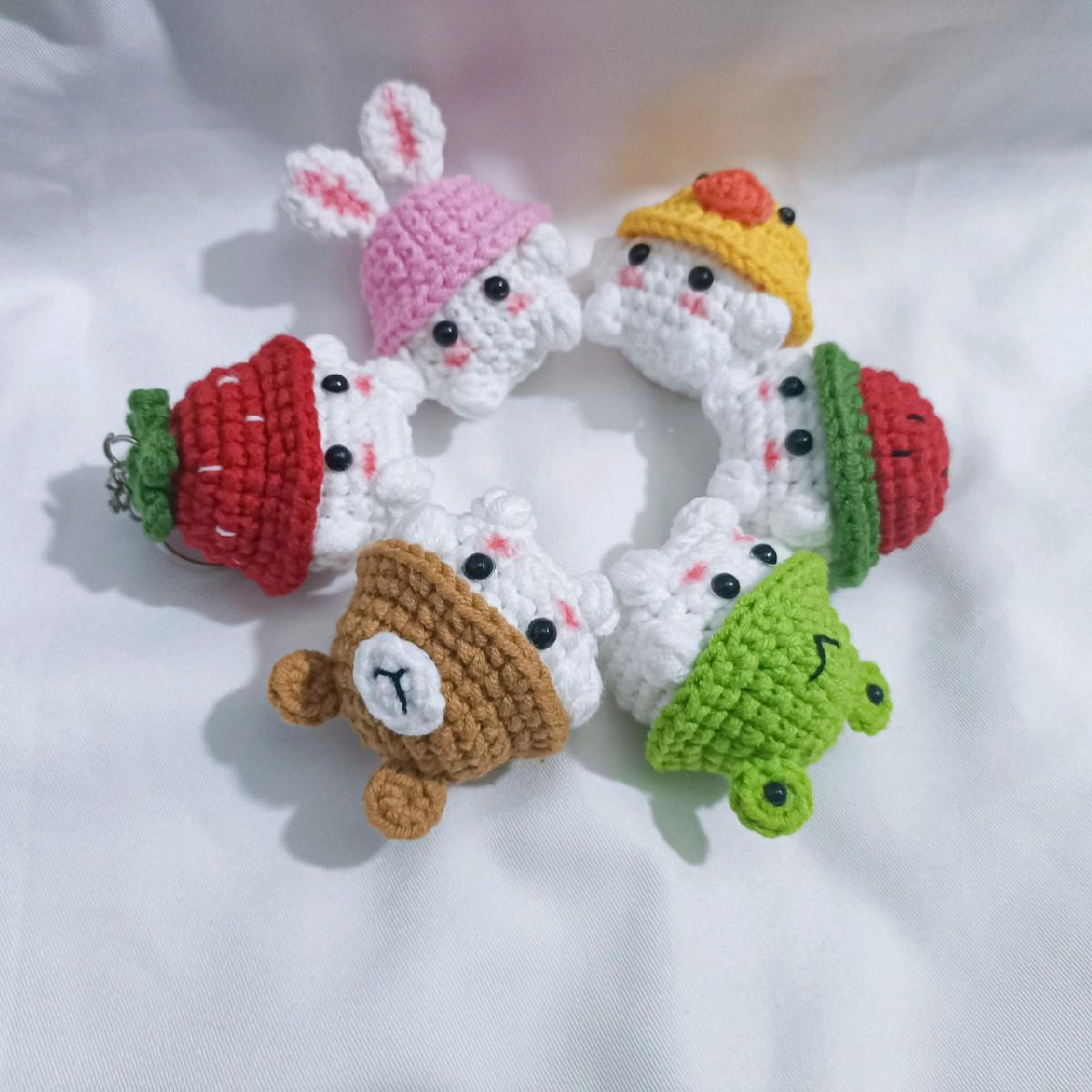 Móc khóa bé nấm bằng len handmade